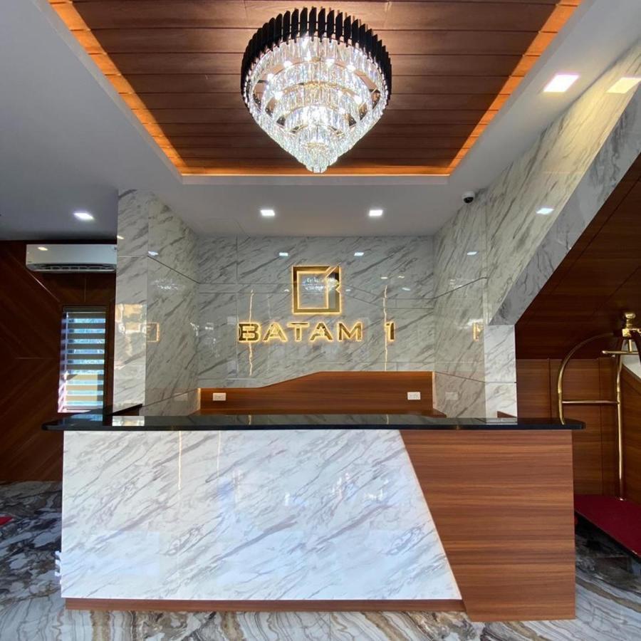 Batam 1 Hotel Нагоя Екстериор снимка