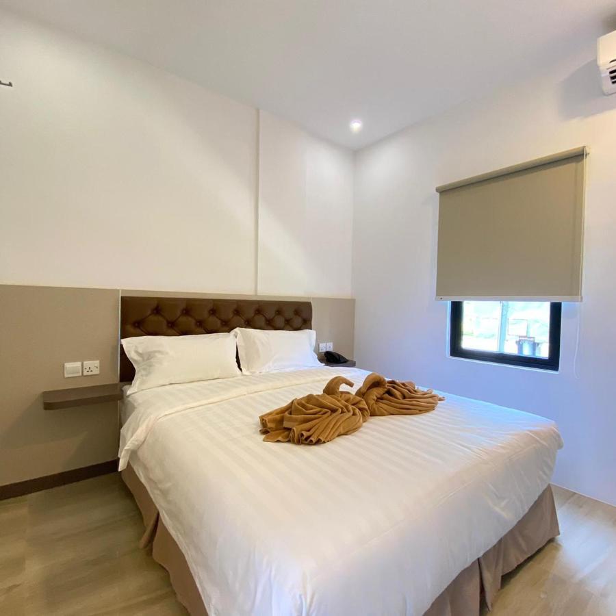 Batam 1 Hotel Нагоя Екстериор снимка