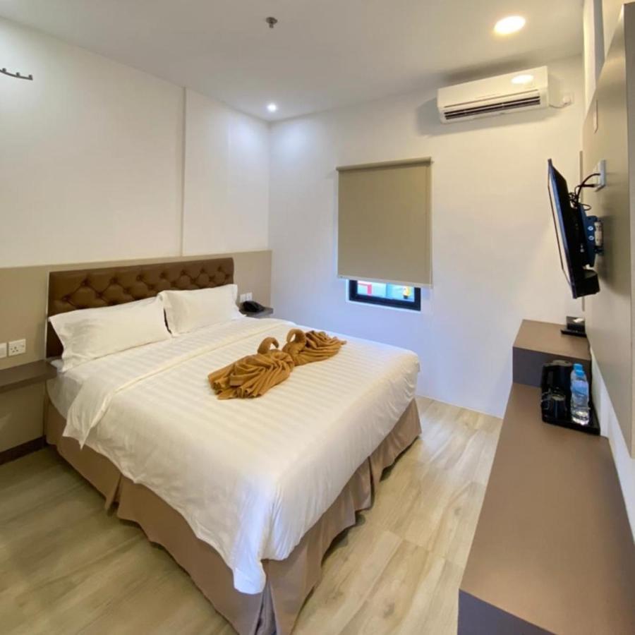 Batam 1 Hotel Нагоя Екстериор снимка