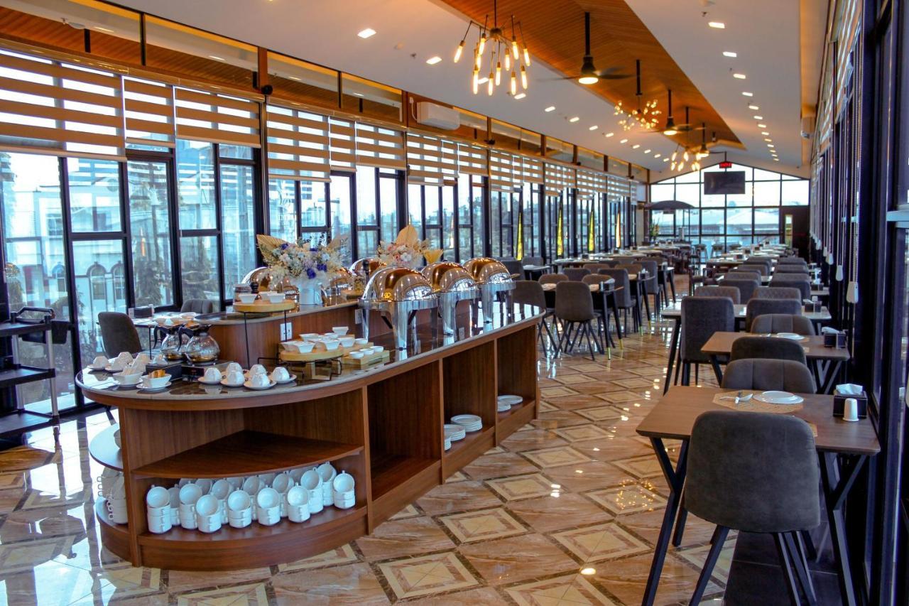 Batam 1 Hotel Нагоя Екстериор снимка